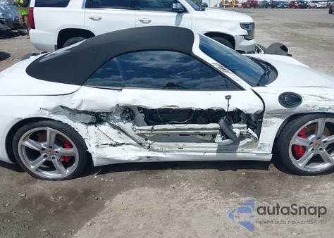 2014 Porsche 911 Carrera S из США, поврежденный, VIN WP0CB2A97ES154099